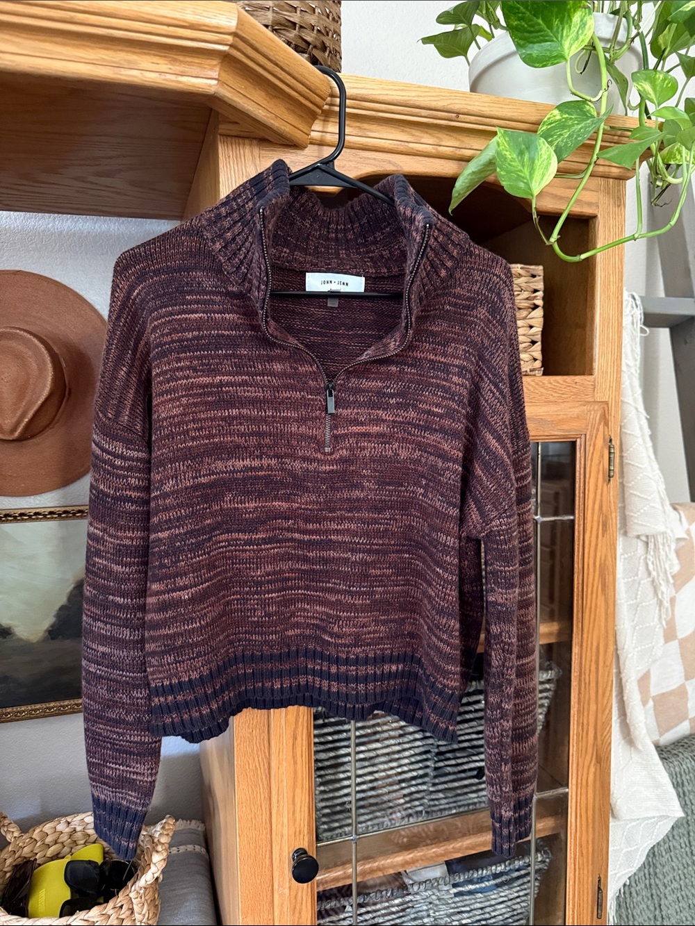 John + Jenn Marled Half-Zip Turtleneck Sweater in Wine and Black